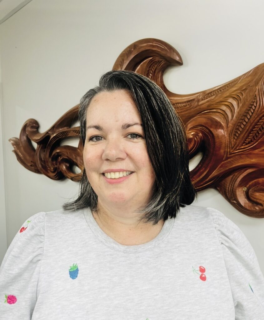 Bec works alongside people to make sense of what they're going through, offering a space that feels safe, relaxed, and supportive.